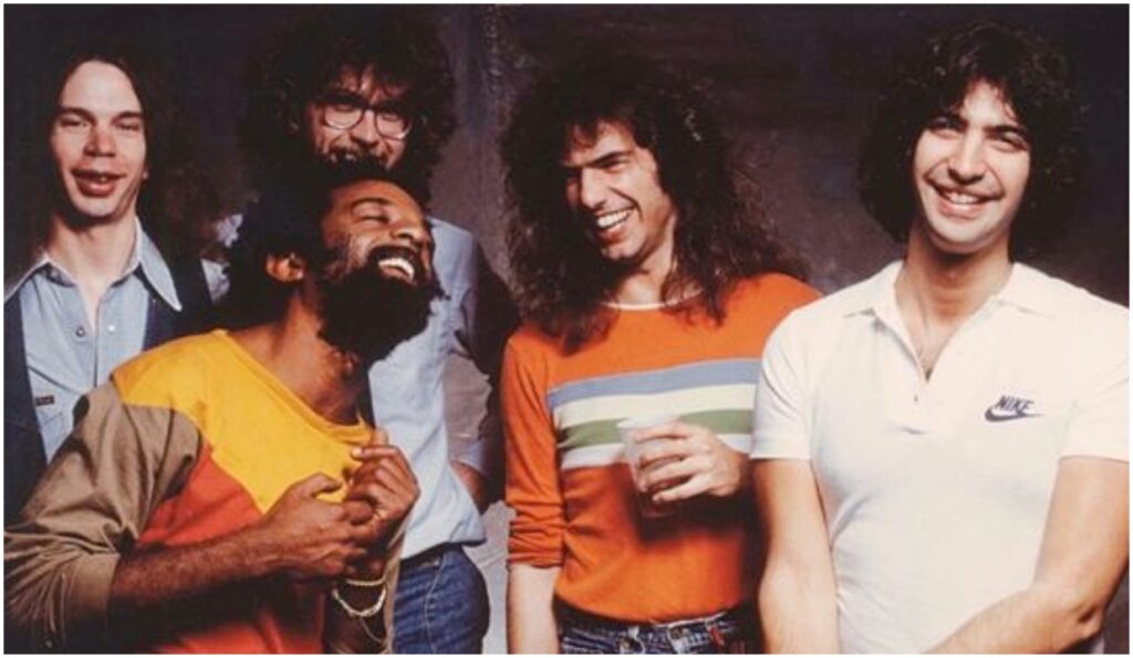 Song of the Day: Pat Metheny Group, "Are You Going With Me?" - JAZZIZ  Magazine