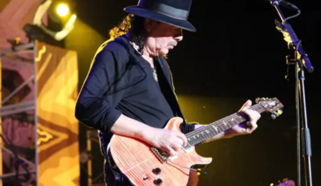 Carlos Santana (Guitarist) - Age, Family, Bio