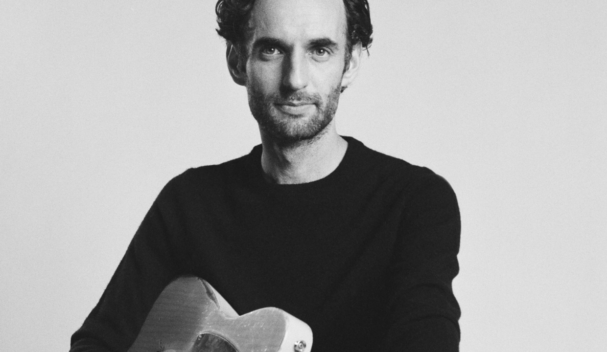 Julian Lage, Blue Note, Cyrille Aimée & More: The Week in Jazz